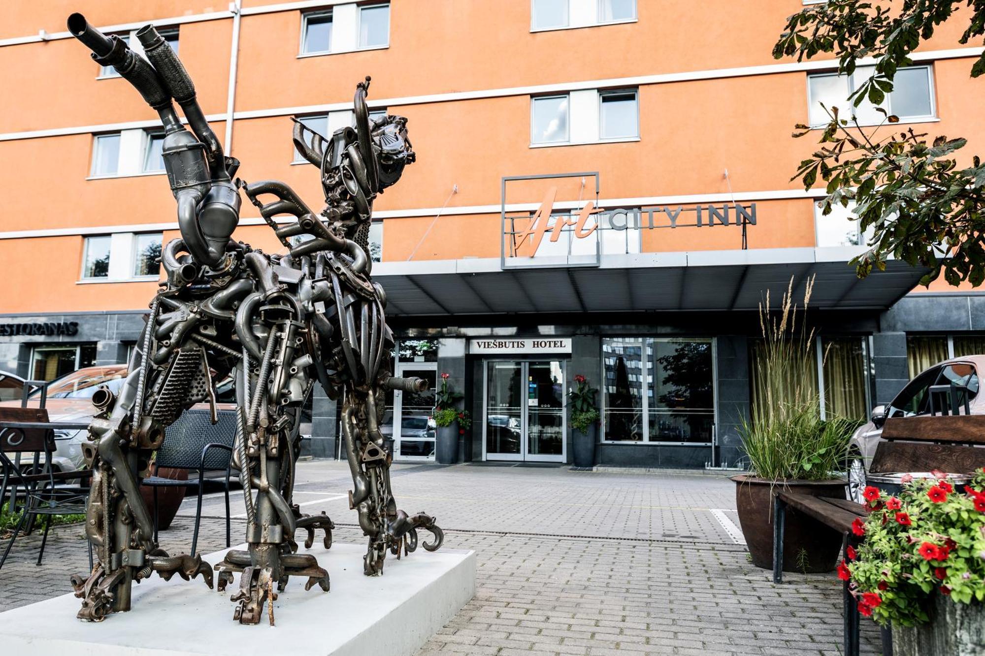 Art Hotel 3*